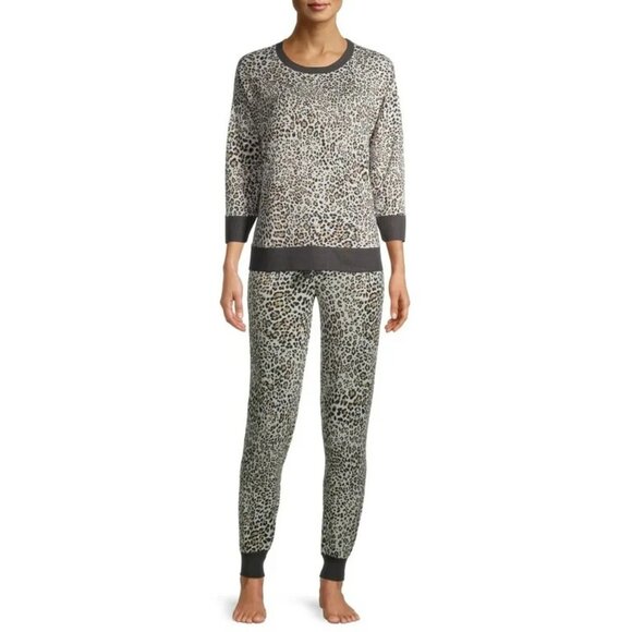 Secret Treasures Pajama Set Leopard Print Long Sleeve Jogger Top - Picture 1 of 14